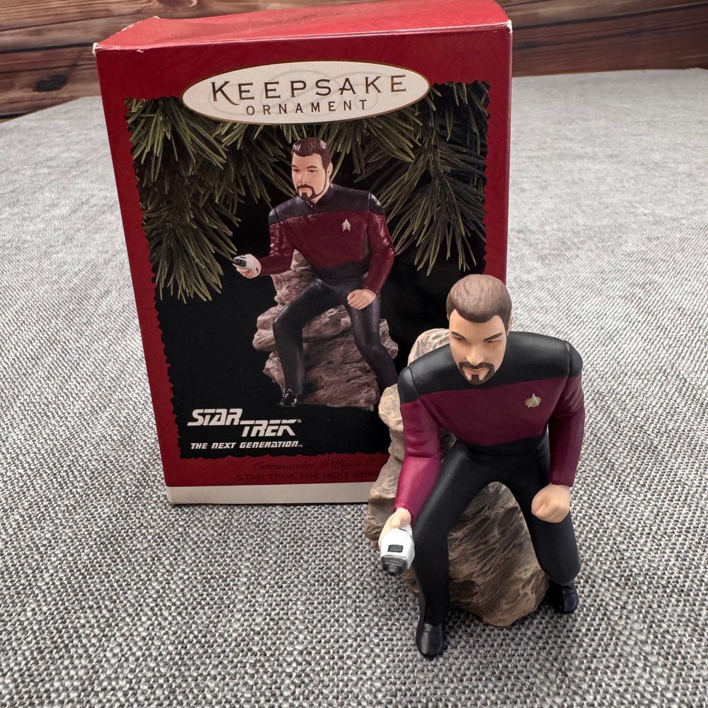 Hallmark Star Trek The Next Generation Commander Riker Keepsake Ornament 1996